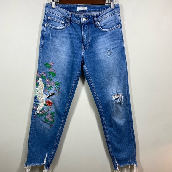 Zara Denim - Zara Woman Embroidered Crane Raw Hem Jeans size 4